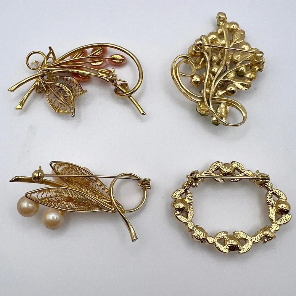4pc VTG Floral‎ Brooch Lot Gold Tone Faux Pearl Rhinestone Coral Botanical